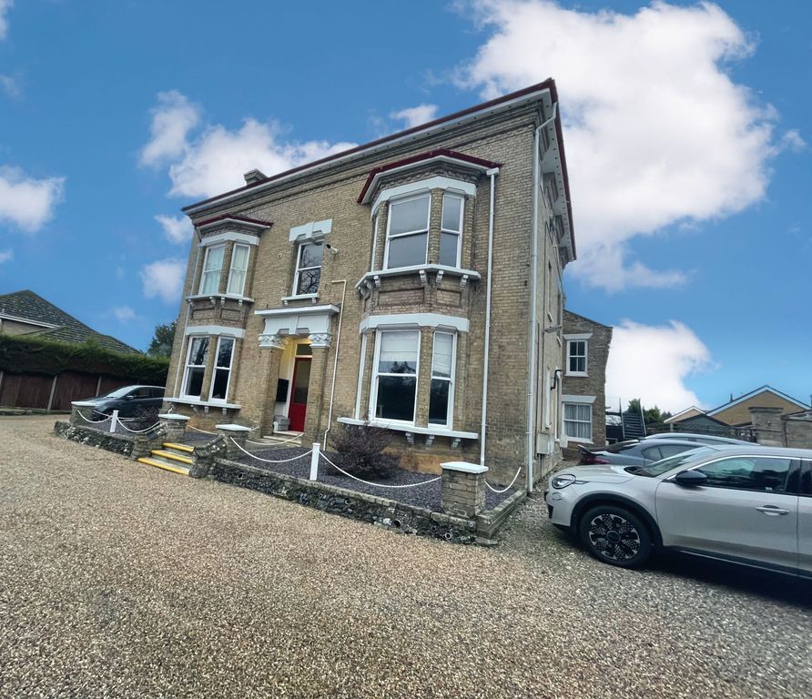 Property photo 1 of 5 View