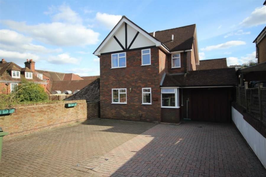 Property photo 1 of 9