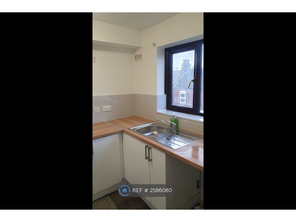 Property photo 2 of 13 Kitchen View 2