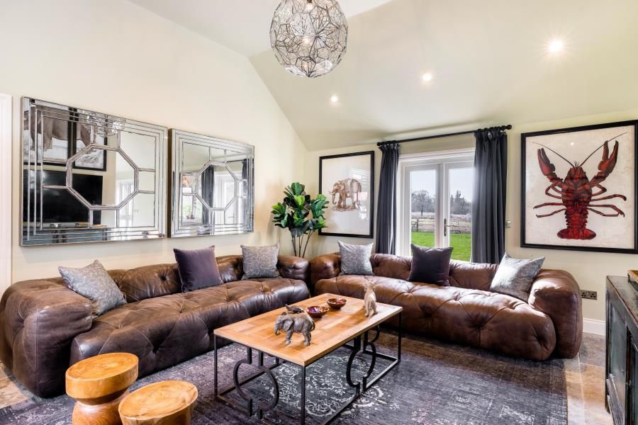 Property photo 3 of 20