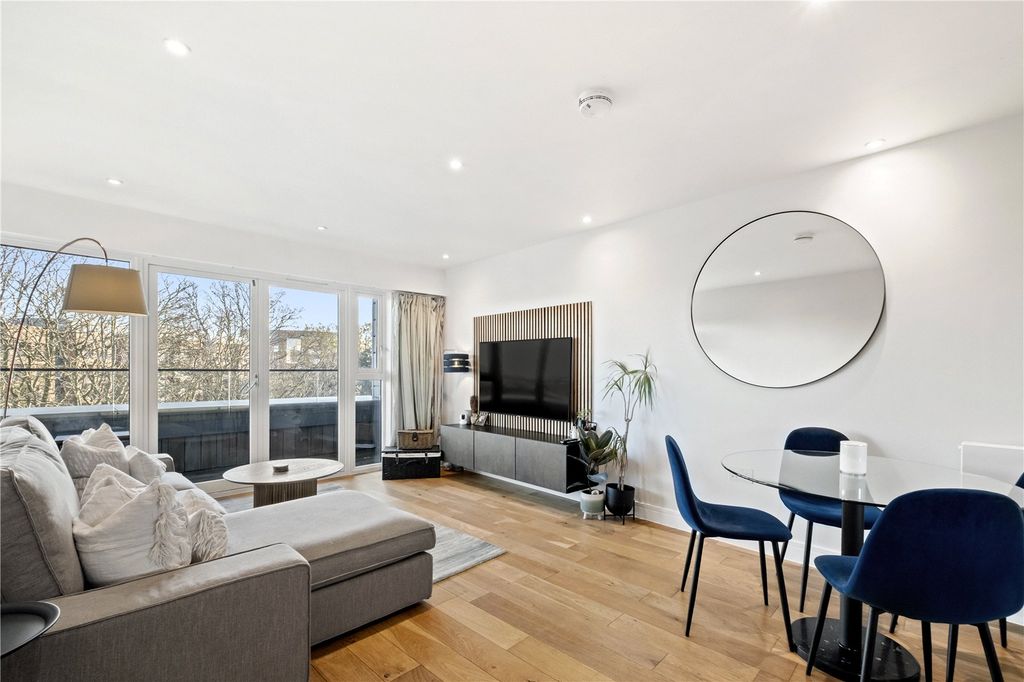 Property photo 1 of 12 Reception