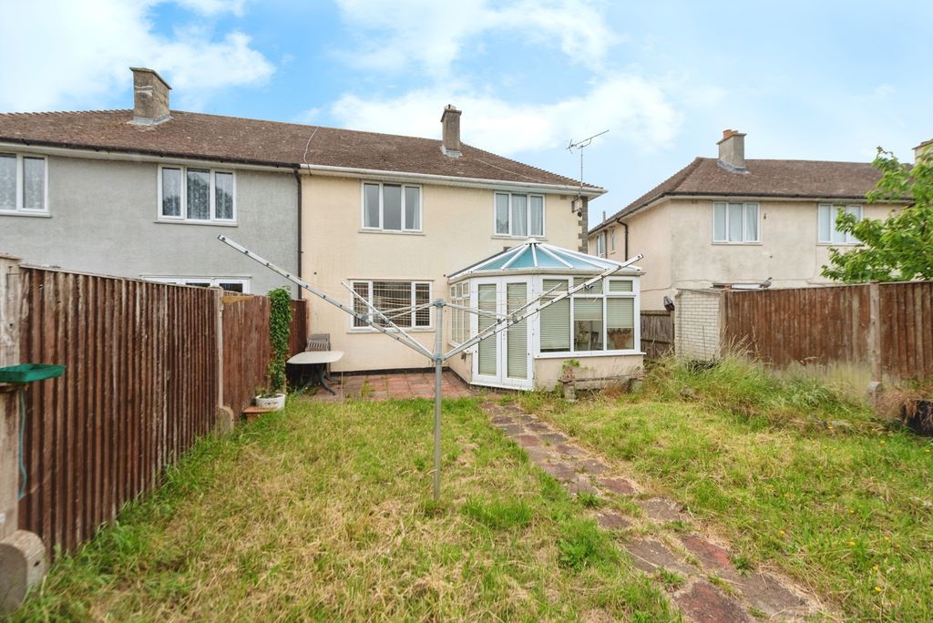 Property photo 3 of 18 Photo