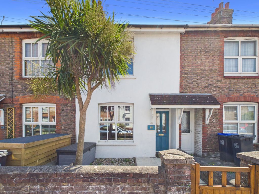 Property photo 1 of 16