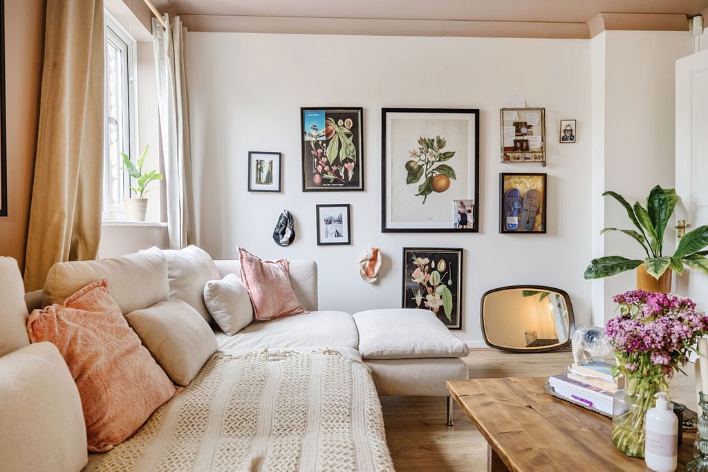 Property photo 1 of 18 1300916-14-6841Ca6762c1F