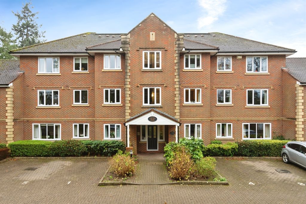 Property photo 3 of 19