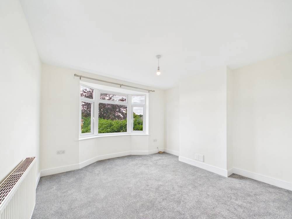 Property photo 2 of 14 Giraffe360-Still002