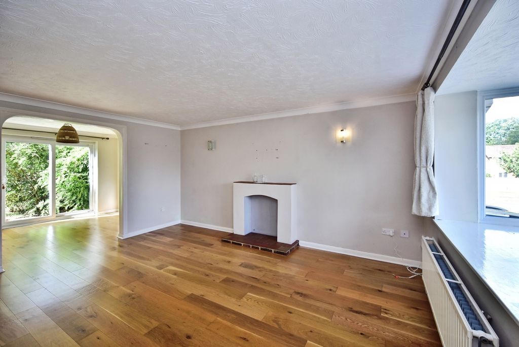 Property photo 3 of 19 Pbox-Img.Jpg