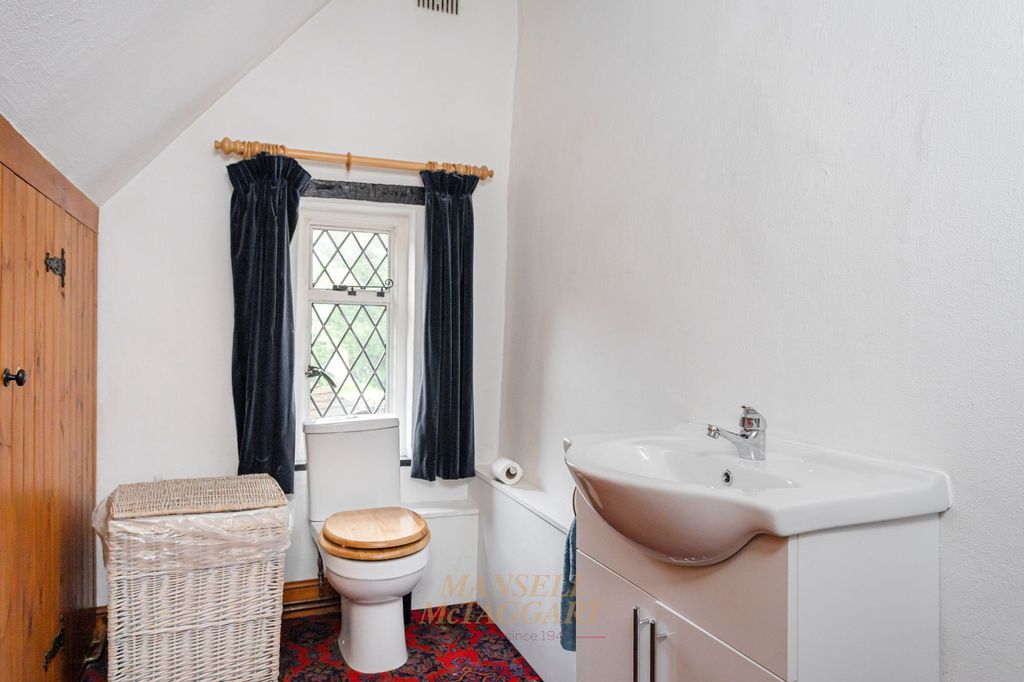 Additional image 13 of 2 bed detached house for saleBalcombe Road, Crawley RH10