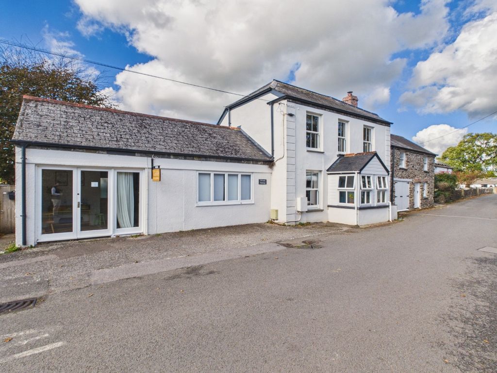 Property photo 3 of 29 3891305