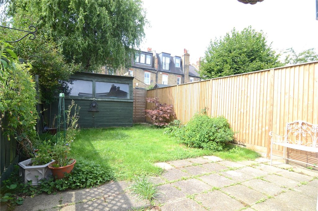 Property photo 2 of 9