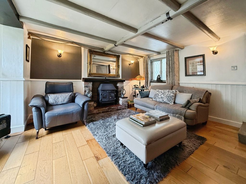 Property photo 2 of 22