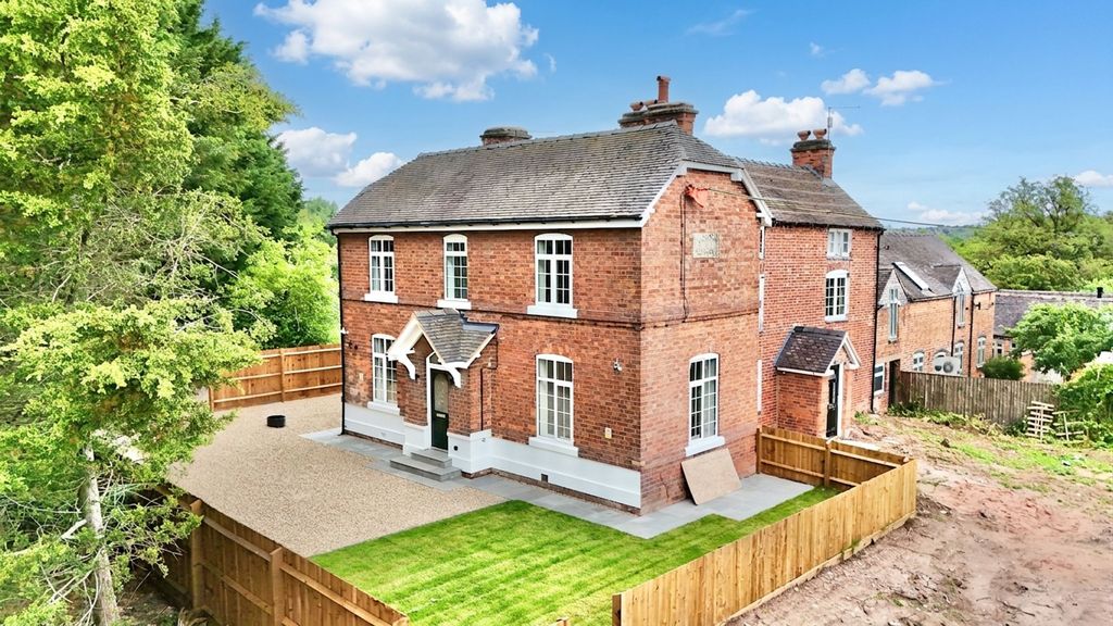 Property photo 1 of 26