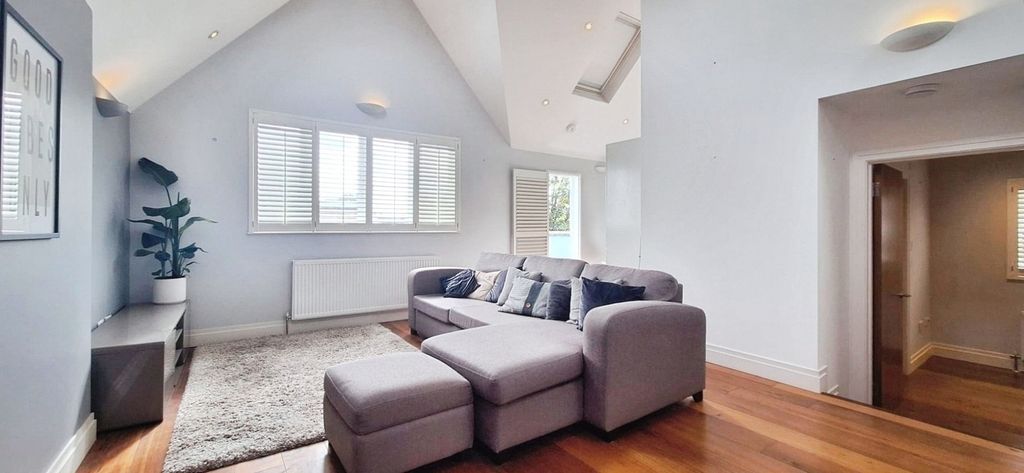 Property photo 1 of 15 Reception Room