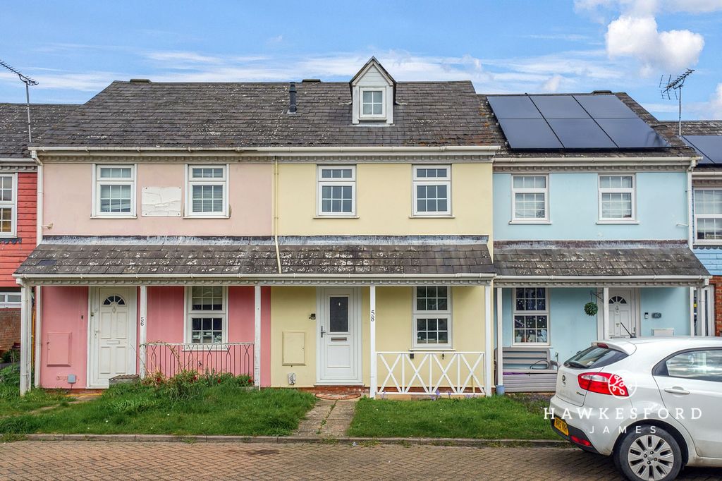 Property photo 1 of 12 Adisham Green, Kemsley - Front