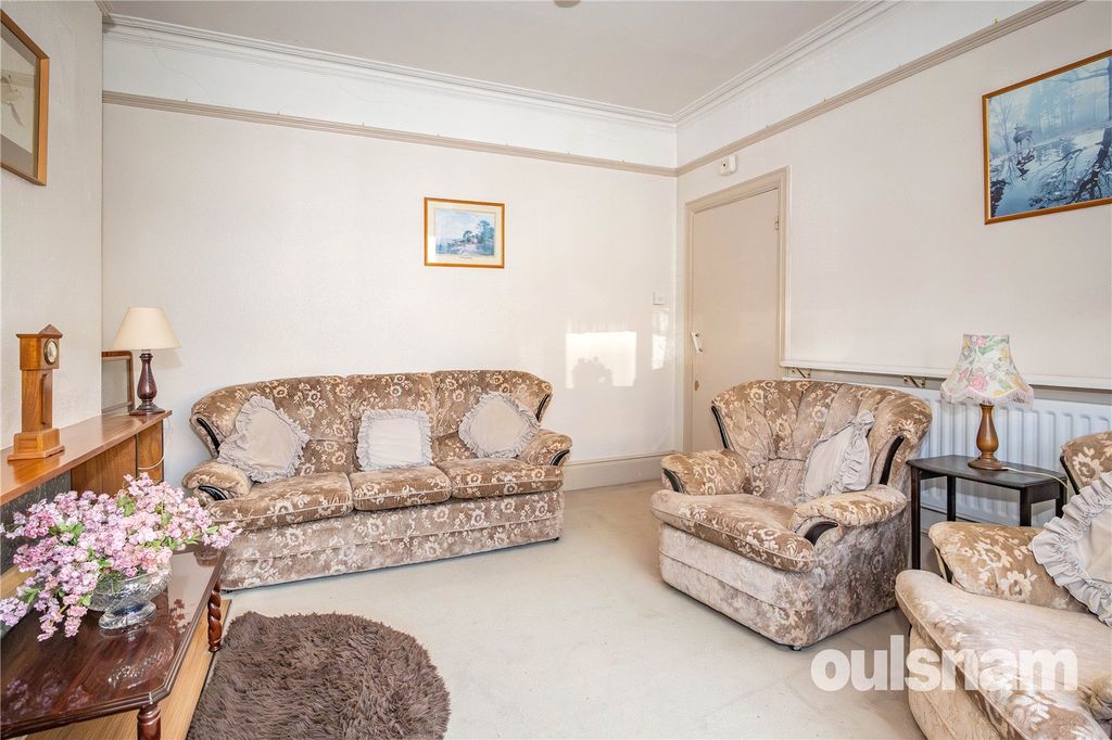 Property photo 3 of 21 Picture No. 03