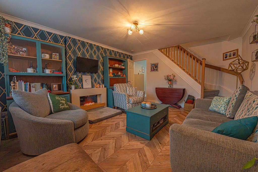 Property photo 3 of 22