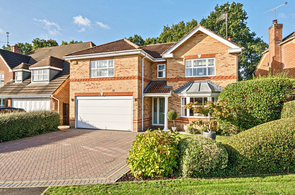 Property photo 1 of 18 1354135-1-68c7d61...
