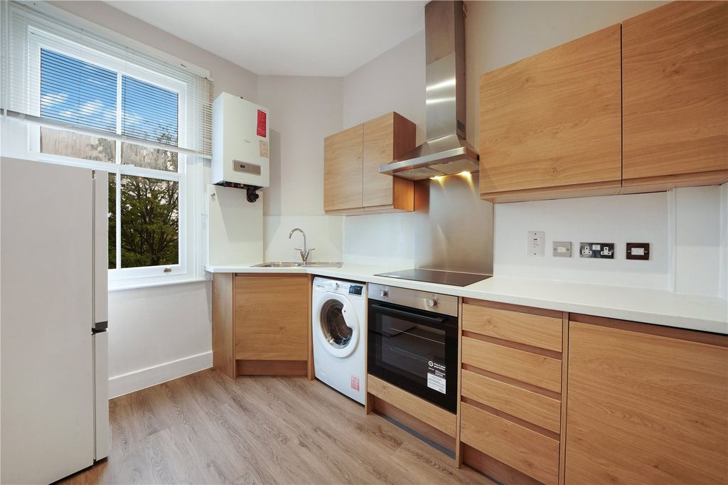 Property photo 1 of 22 Picture No. 62