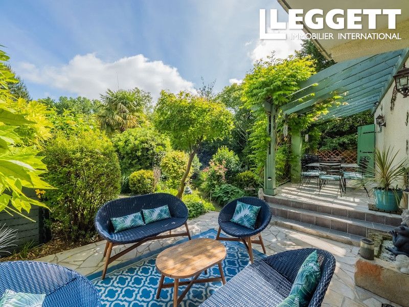 Property photo 2 of 10