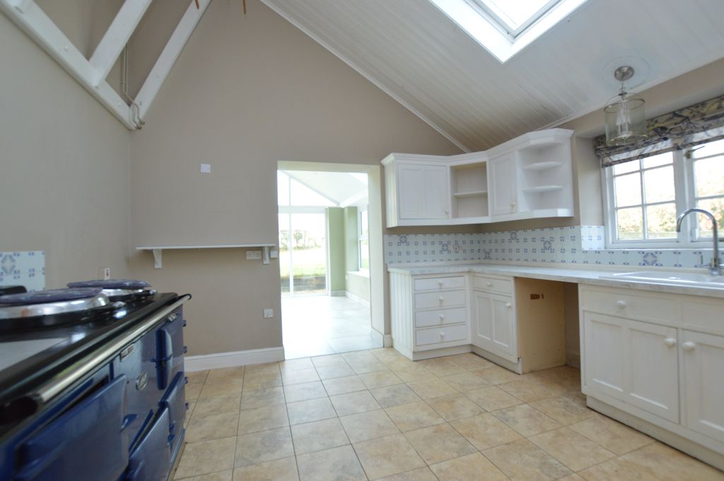 Property photo 2 of 20 Dsc_0048