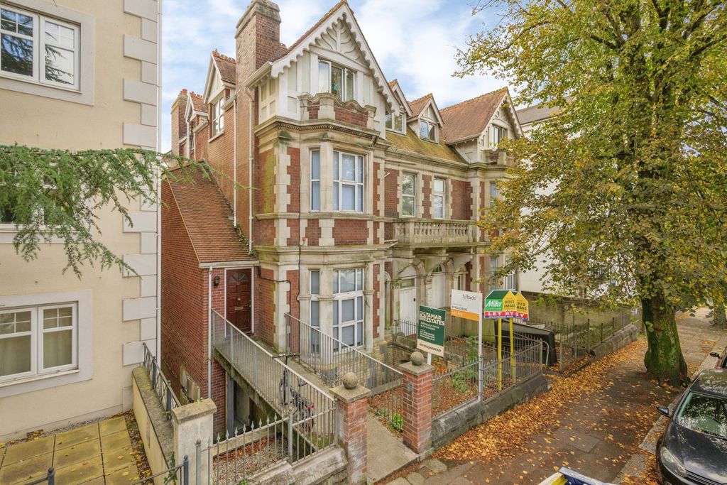 Property photo 1 of 12 Pbox-Img.Jpg