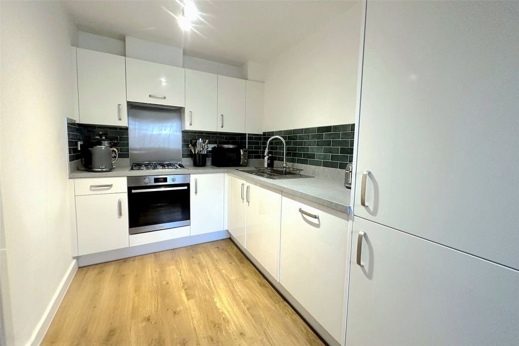 Property photo 3 of 10 Picture No. 06