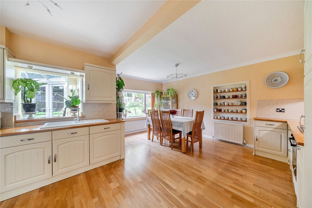 Property photo 2 of 19 Picture No. 07