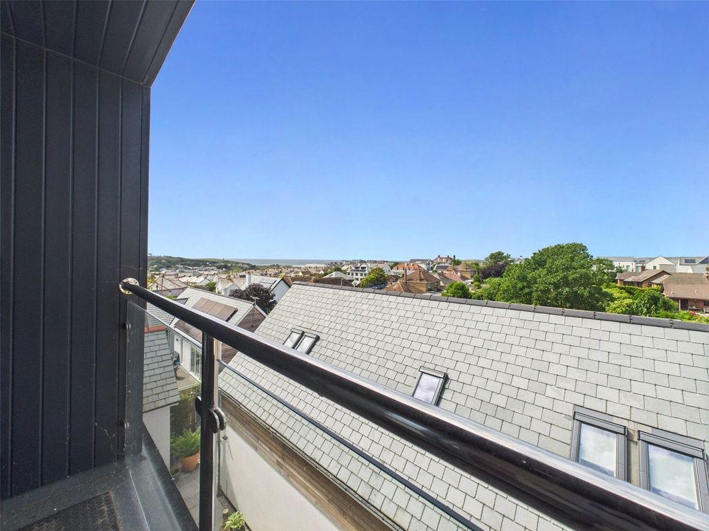 Property photo 2 of 11 Picture No. 07