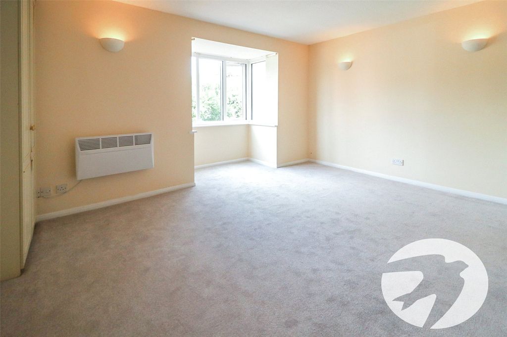Property photo 2 of 8 Picture No. 04