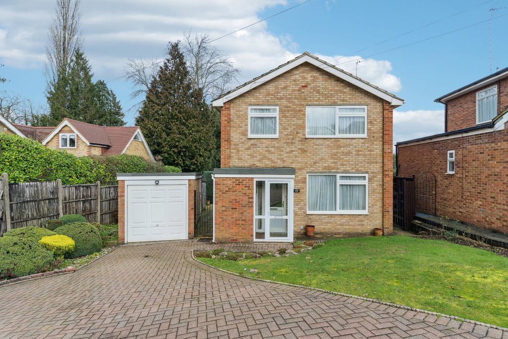 Property photo 1 of 22