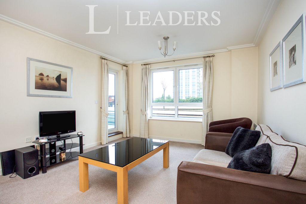 Property photo 2 of 11 0d0dc949-6768-47c6-8