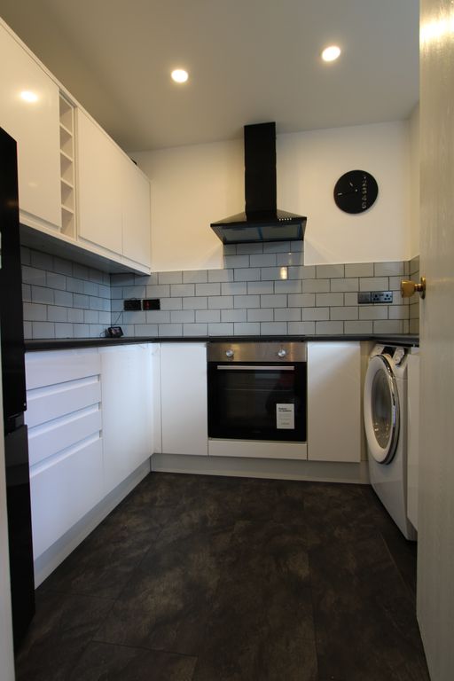 Property photo 3 of 26
