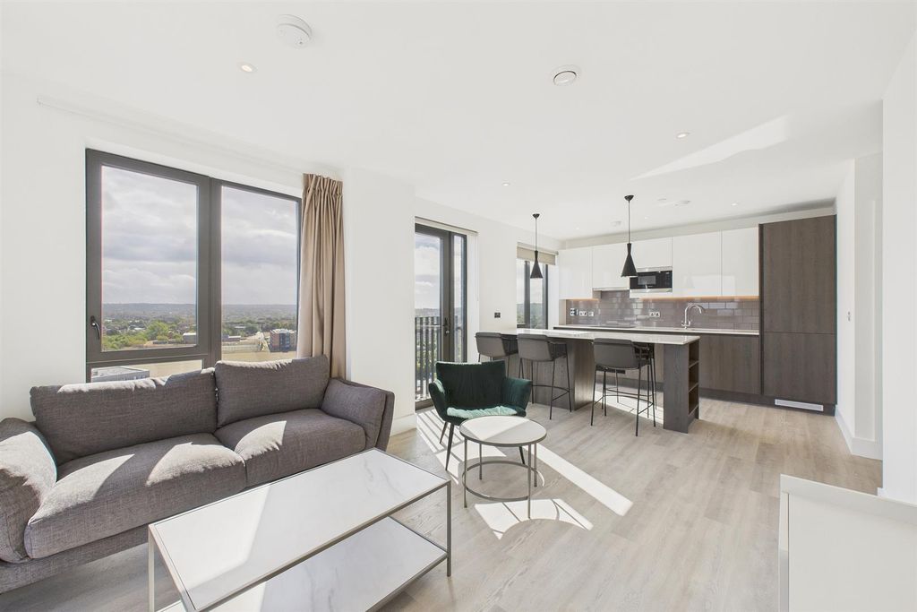 Property photo 2 of 13 2.Jpg