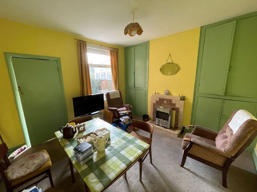 Property photo 3 of 22