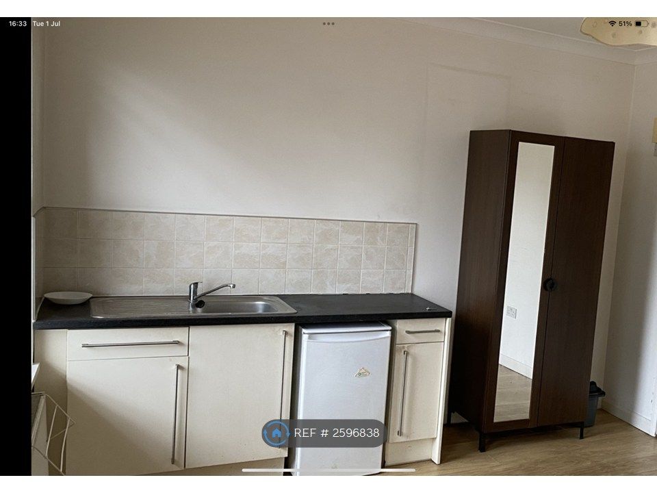 Property photo 1 of 4