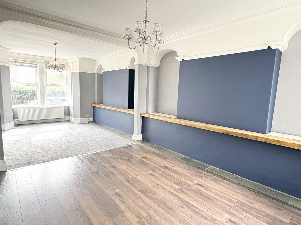 Property photo 2 of 14 Not Specified