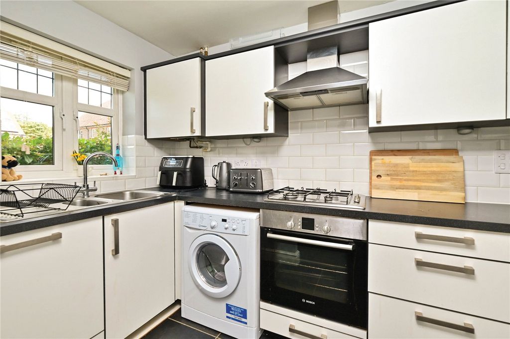 Property photo 2 of 9 Picture No. 09