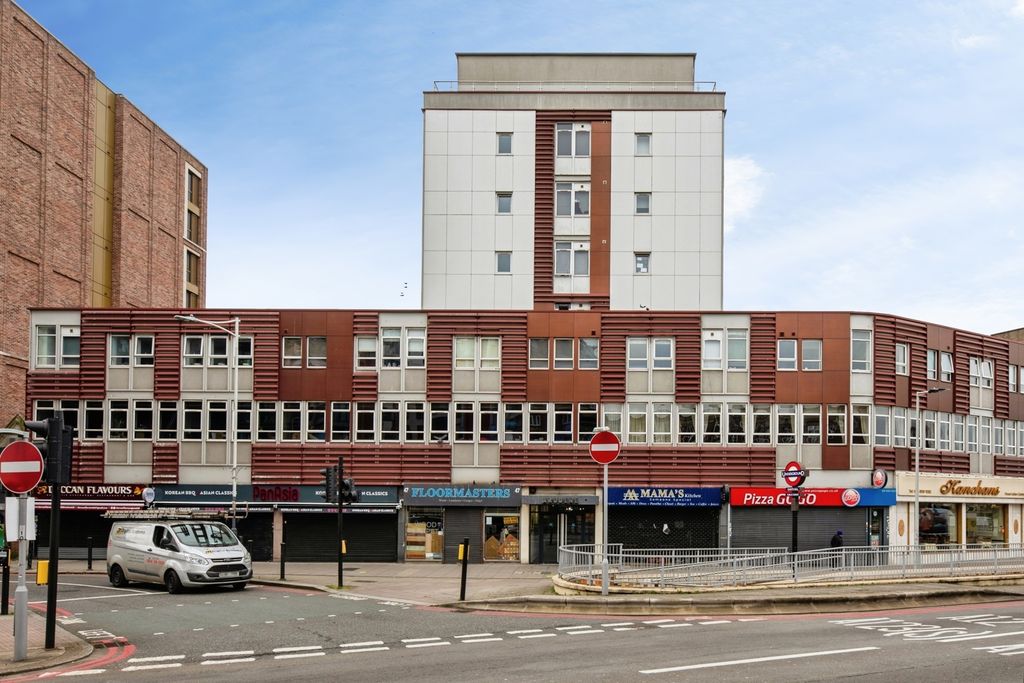 Property photo 1 of 21 Pbox-Img.Jpg