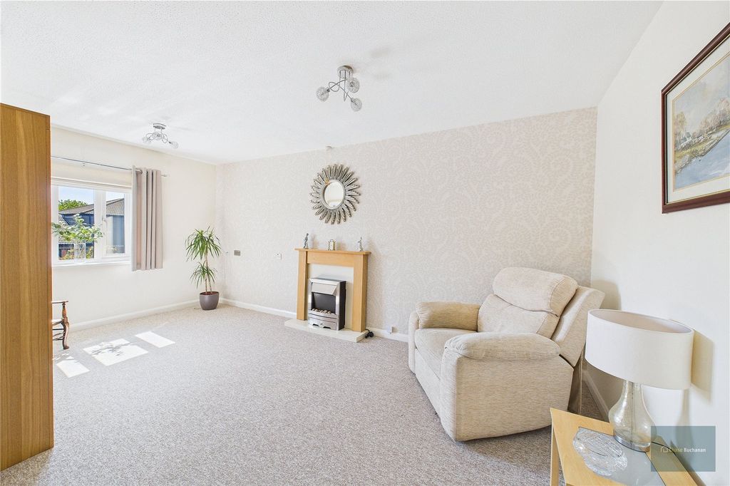 Property photo 2 of 11 Picture No. 08