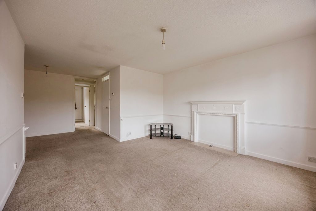 Property photo 2 of 16 Pbox-Img.Jpg