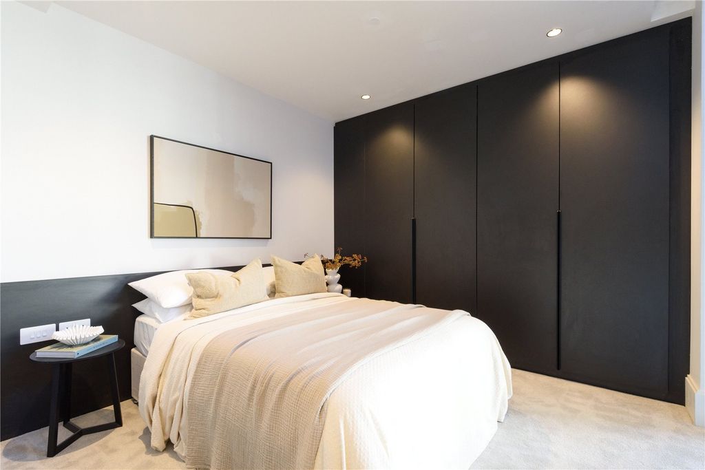 Property photo 1 of 8 Picture No. 01