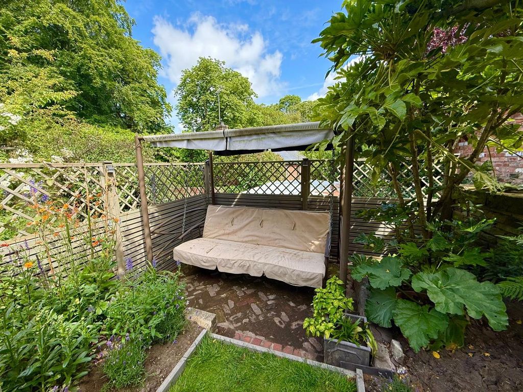 Additional image 20 of 7 bed semi-detached house for saleVictoria Road, Macclesfield SK10
