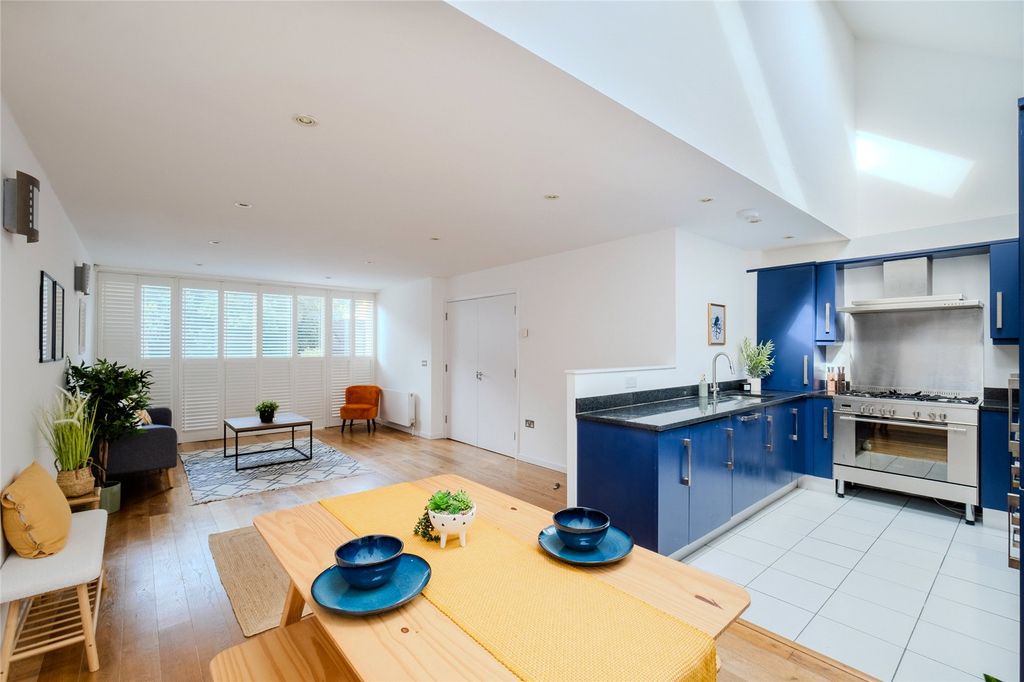 Property photo 2 of 11 Picture No. 11