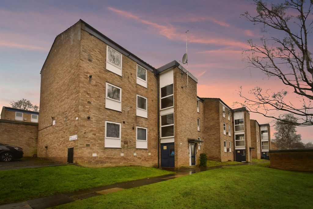 Property photo 3 of 3