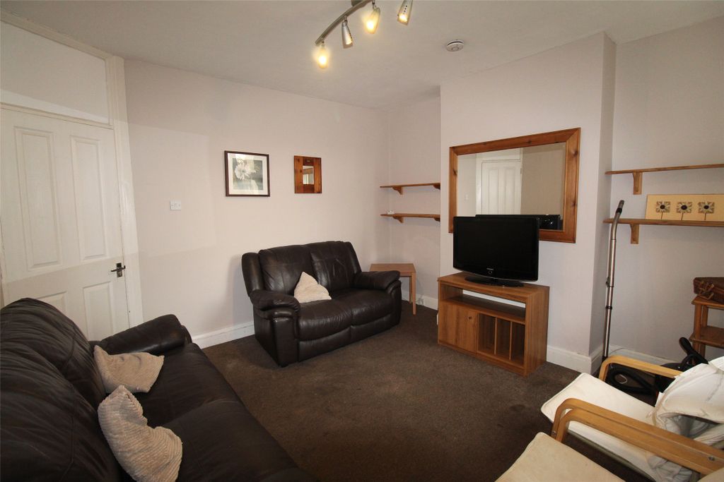 Property photo 2 of 8 Living Room