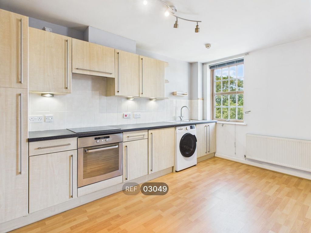 Property photo 1 of 19 Kitchen/Living Area