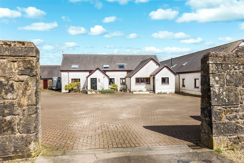 Property photo 1 of 20 Front