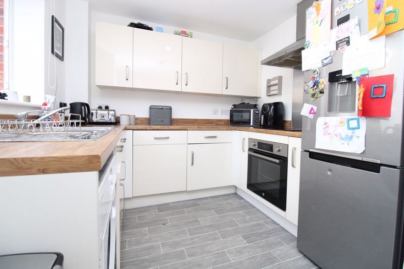 Property photo 2 of 8 Photo 8