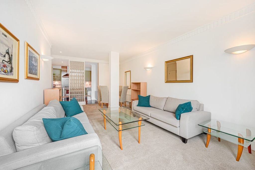 Property photo 3 of 10 Jll