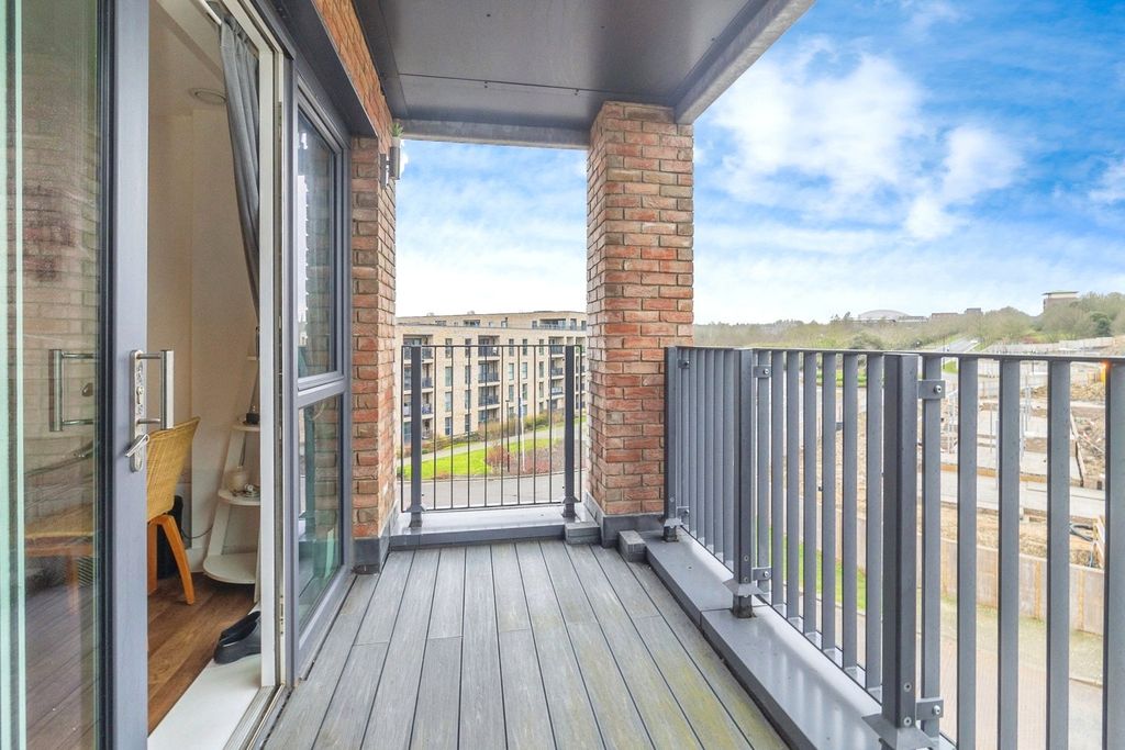 Property photo 1 of 20 Pbox-Img.Jpg